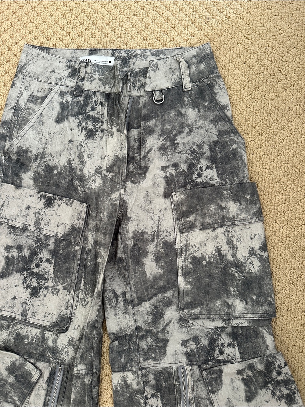 Zara Wide Leg Cargo Jumpsuit Pants in Black and Gray Tie-Dye - Picture 2 of 4